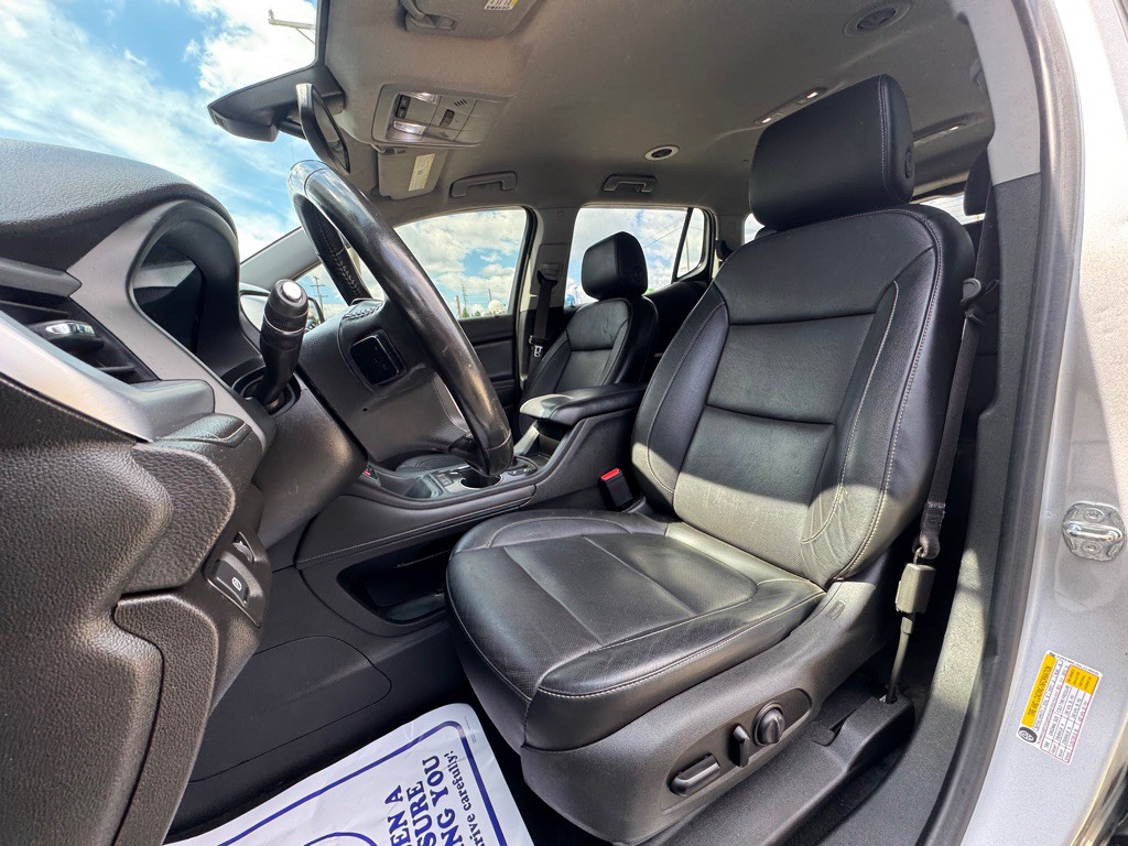 2020 GMC Acadia Image 11