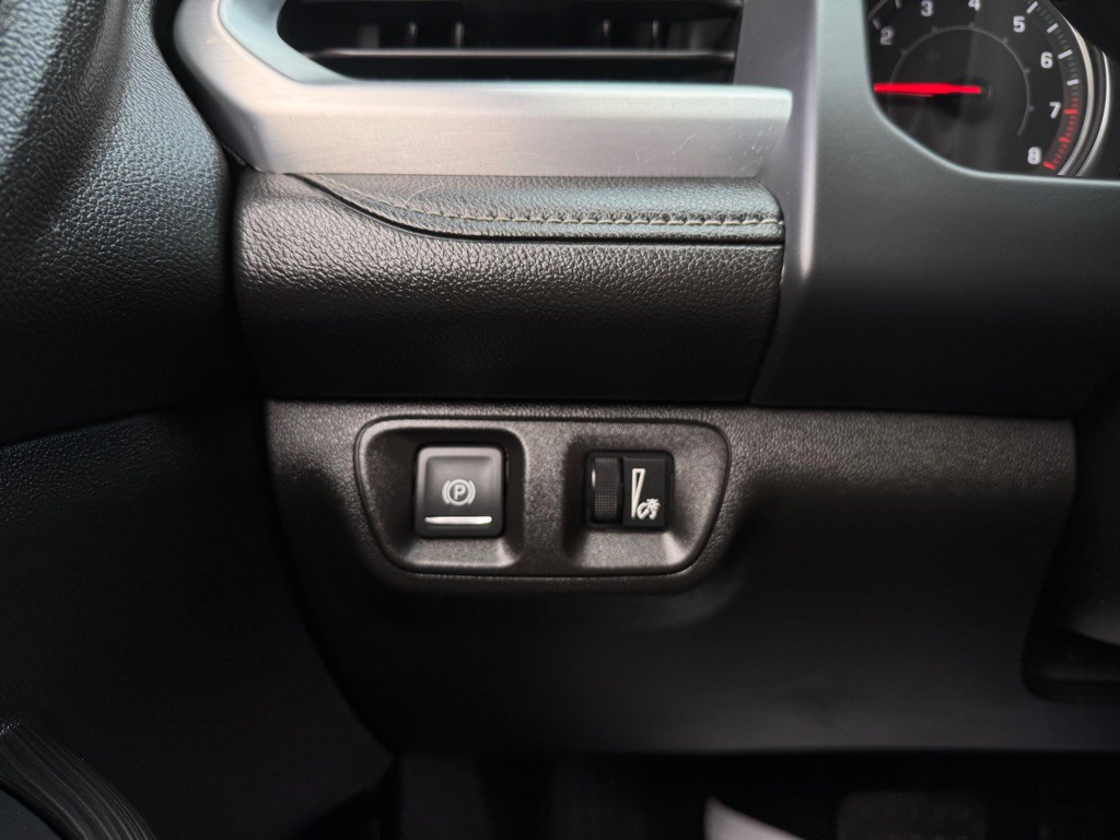 2020 GMC Acadia Image 24