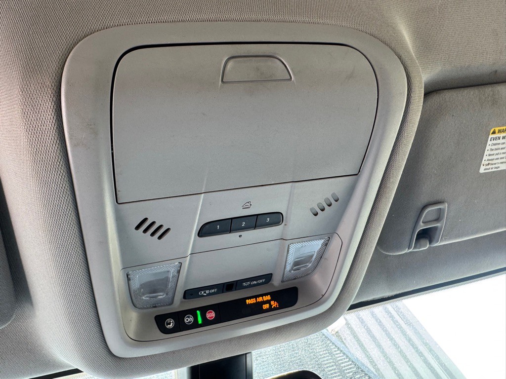 2020 GMC Acadia Image 25