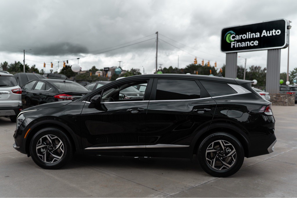 2024 Kia Sportage Image 2