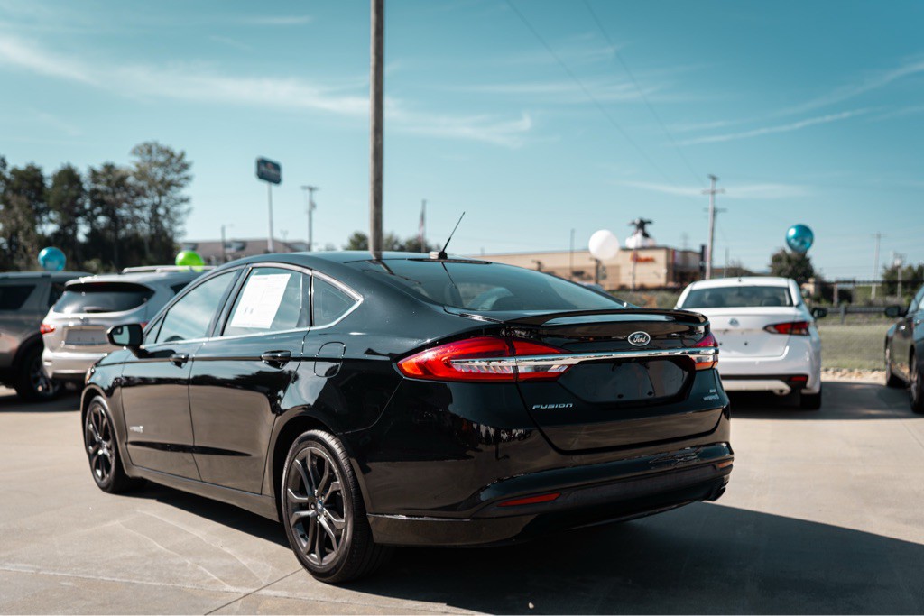 2018 Ford Fusion Image 3