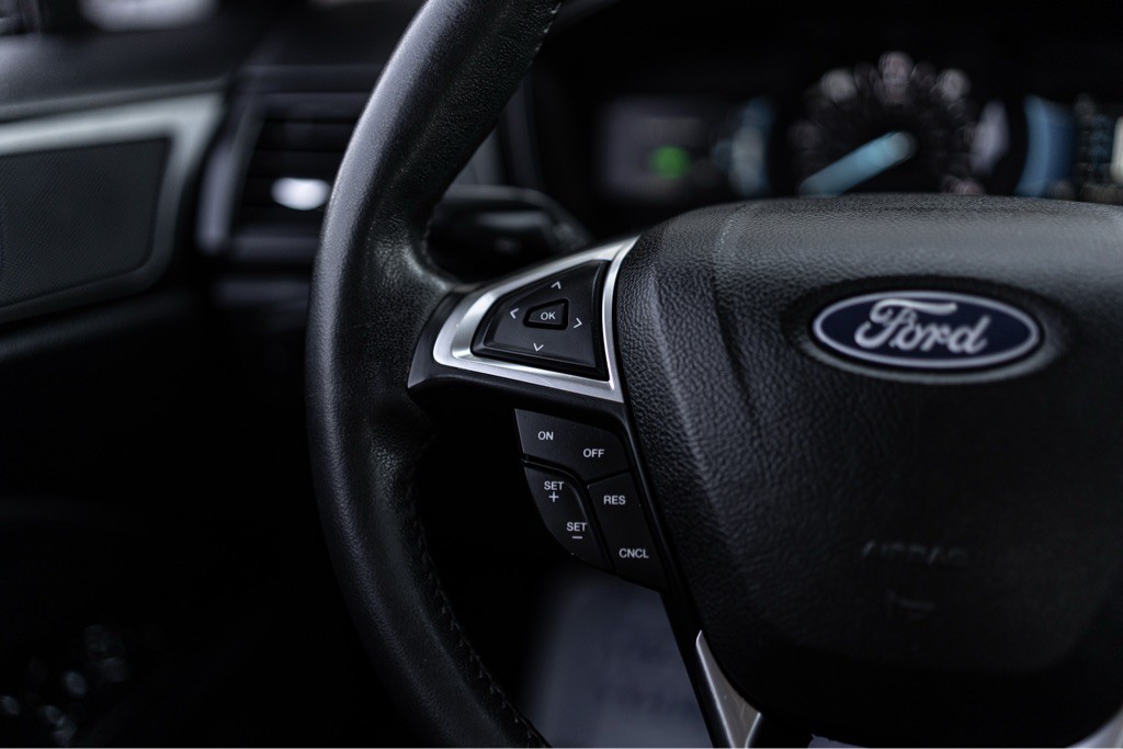 2018 Ford Fusion Image 17
