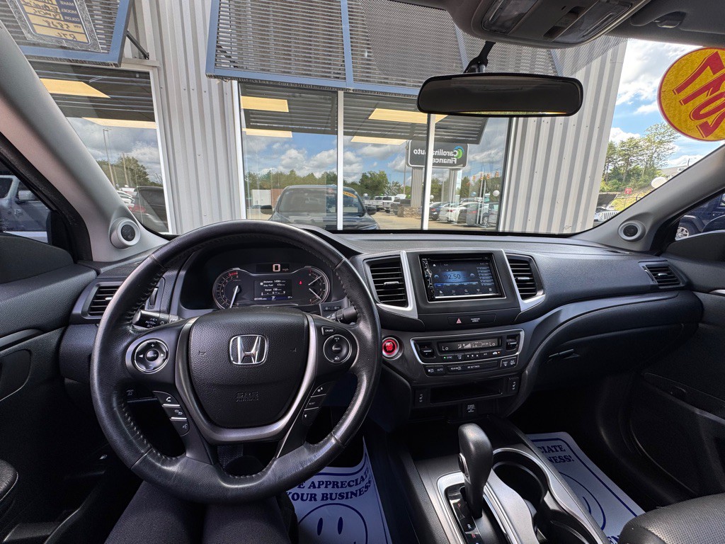 2017 Honda Ridgeline Image 14