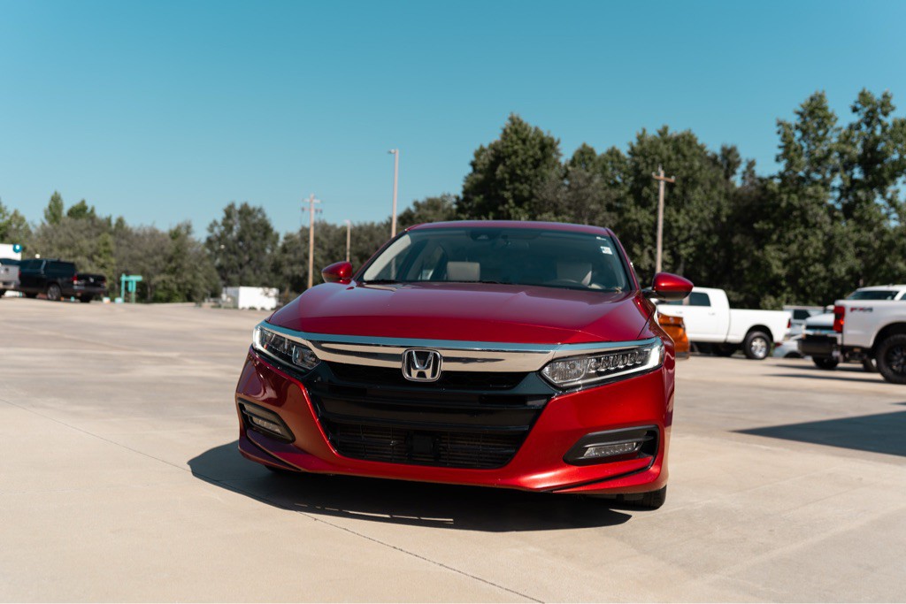 2019 Honda Accord Image 4