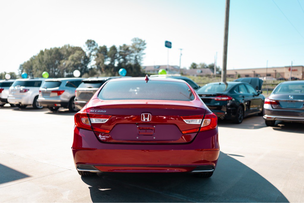 2019 Honda Accord Image 5