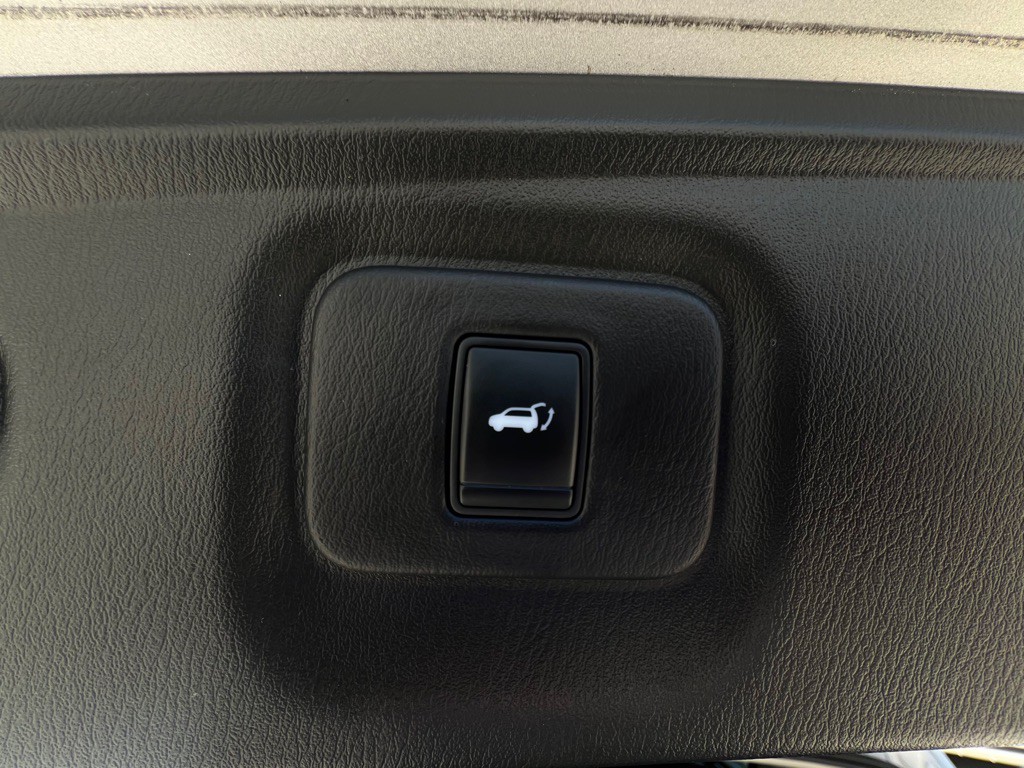 2015 INFINITI QX60 Image 7