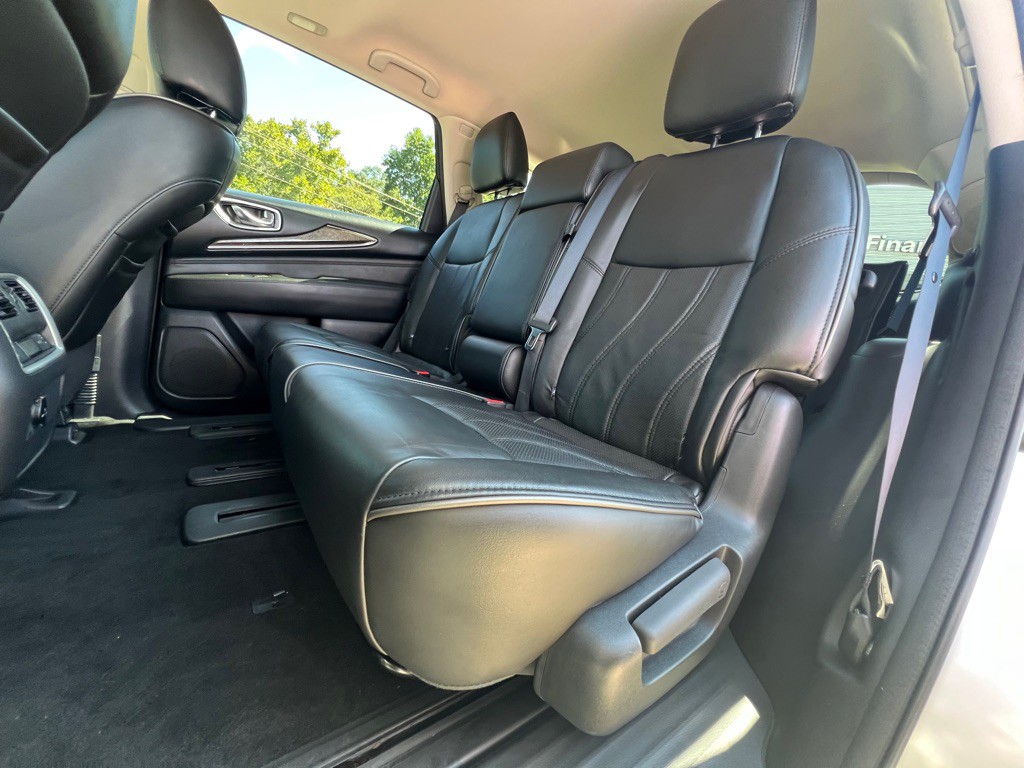 2015 INFINITI QX60 Image 9