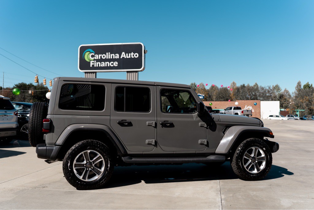 2018 Jeep Wrangler Unlimited Image 2