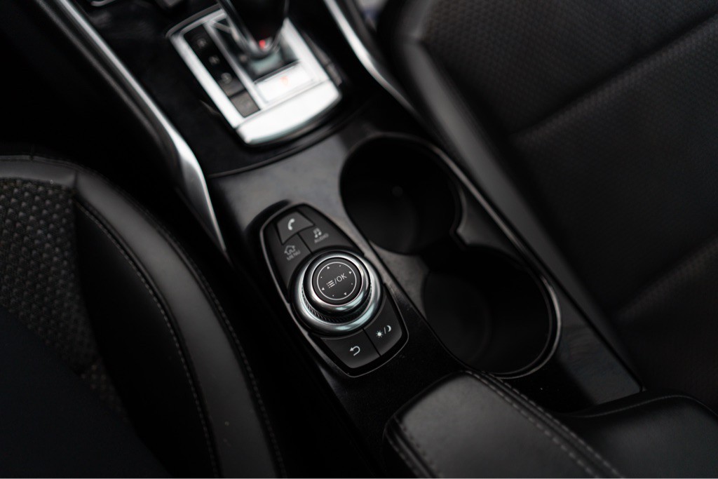 2019 INFINITI QX30 Image 20