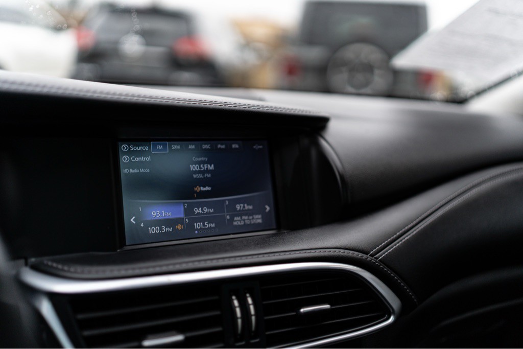 2019 INFINITI QX30 Image 22