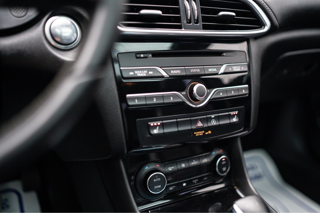 2019 INFINITI QX30 Image 23