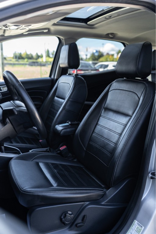 2020 Ford Econoline Image 8