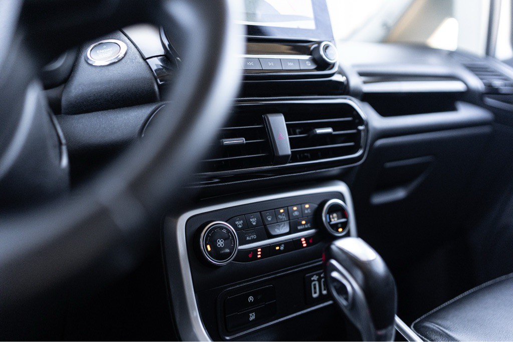 2020 Ford Econoline Image 16