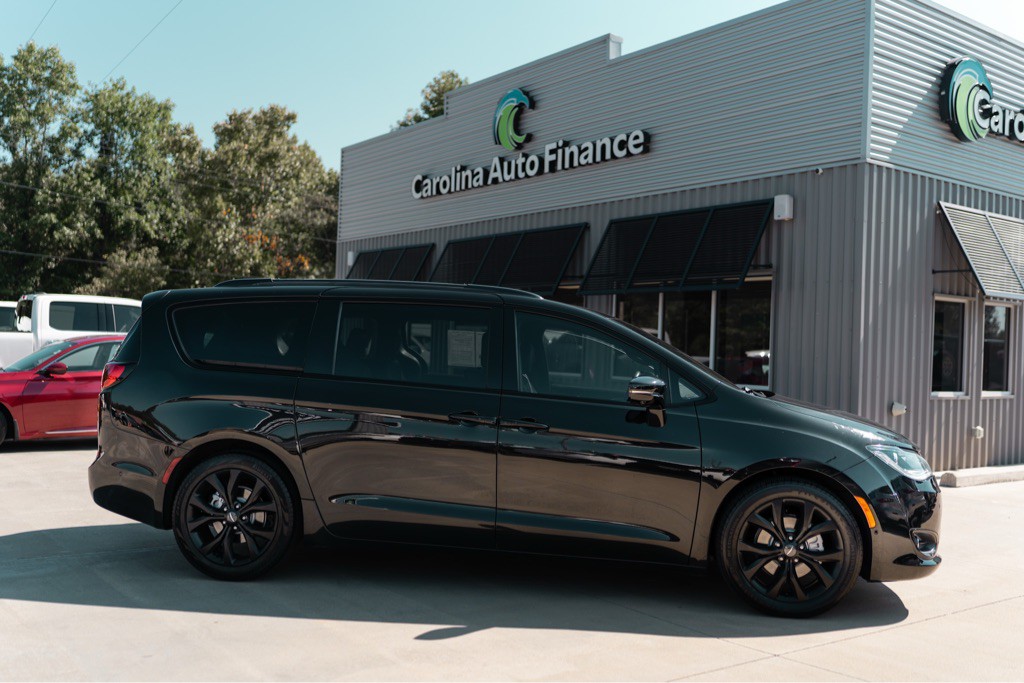 2019 Chrysler Pacifica Image 6