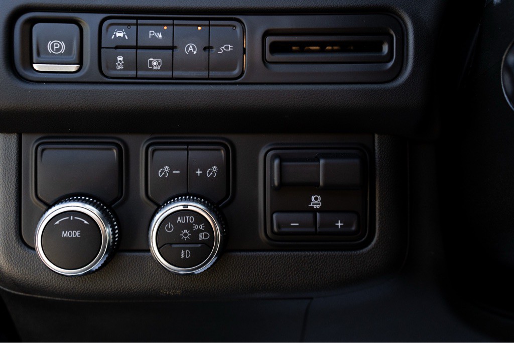 2022 GMC Yukon Image 18