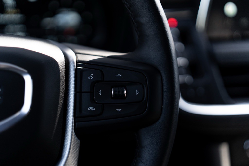 2022 GMC Yukon Image 24