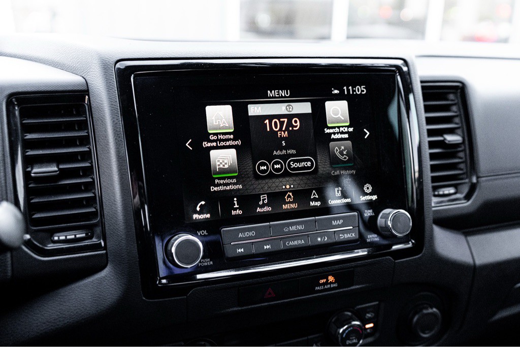 2022 Nissan Frontier Image 12