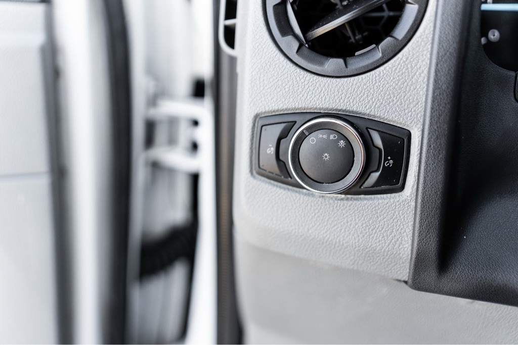 2021 Ford Econoline Image 12