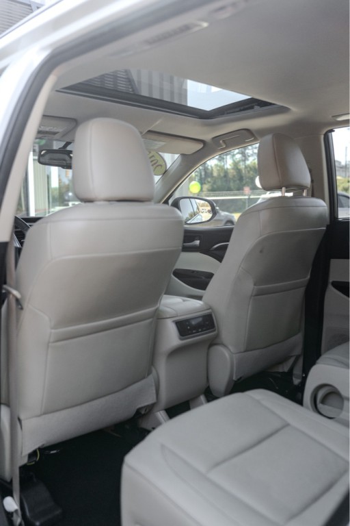 2015 Toyota Highlander Image 10