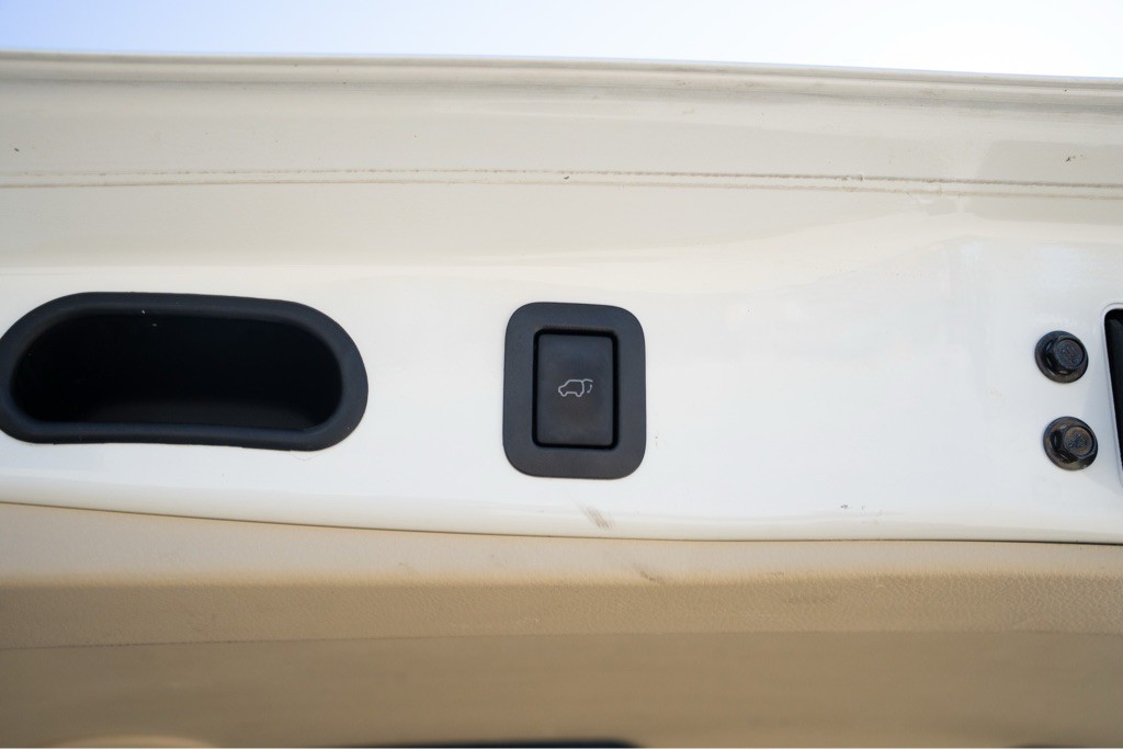 2015 Toyota Highlander Image 21