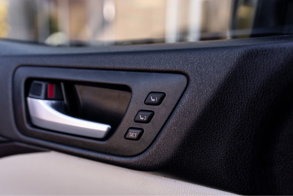 2015 Toyota Highlander Image 26