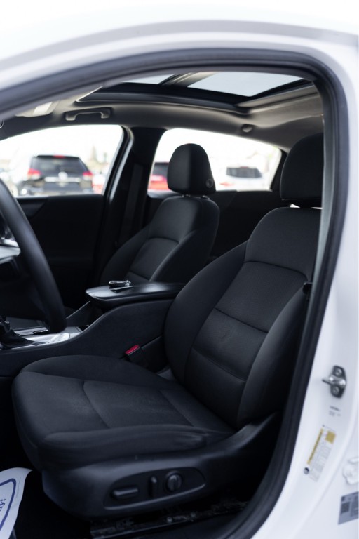 2021 Chevrolet Malibu Image 6