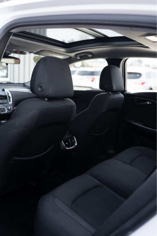 2021 Chevrolet Malibu Image 7