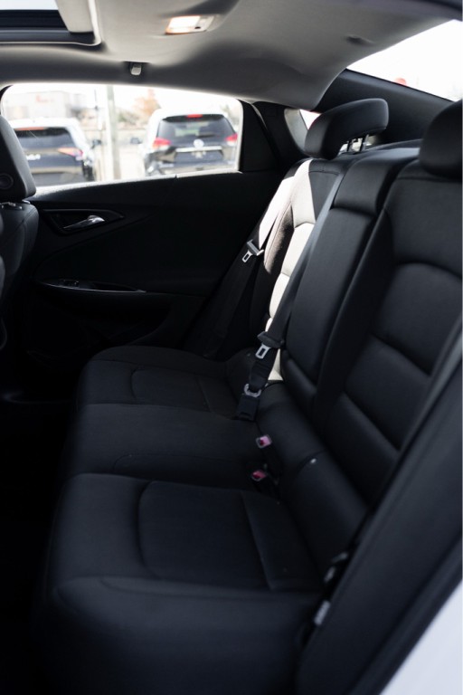 2021 Chevrolet Malibu Image 8