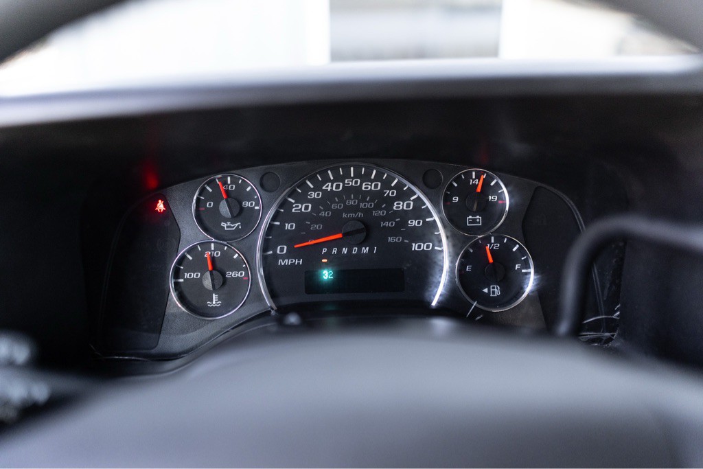 2018 GMC Savana Image 10