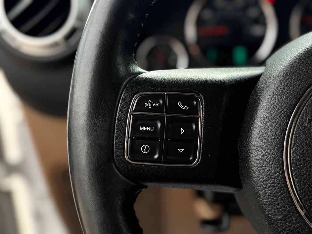 2014 Jeep Wrangler Image 8