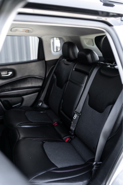 2018 Jeep Compass Image 9