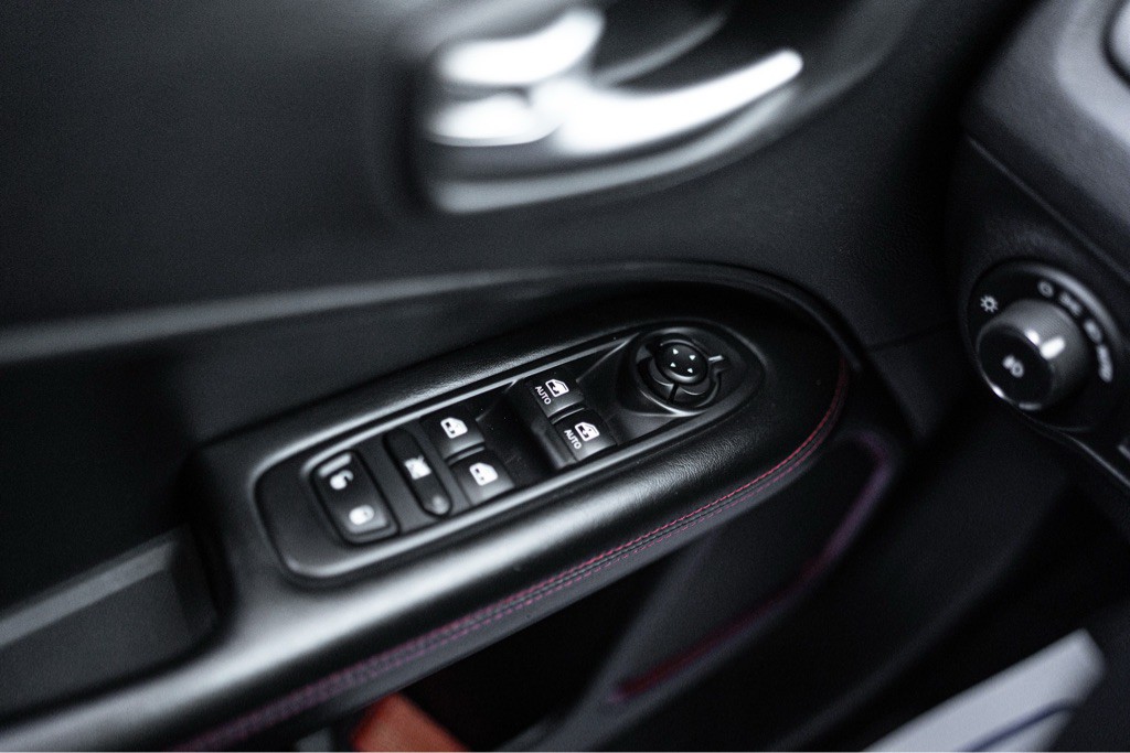 2018 Jeep Compass Image 15