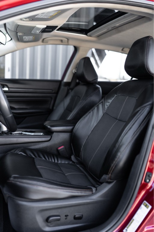 2019 Nissan Altima Image 8