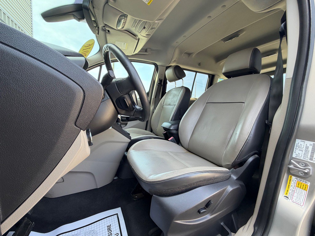 2016 Ford Transit Connect Image 8