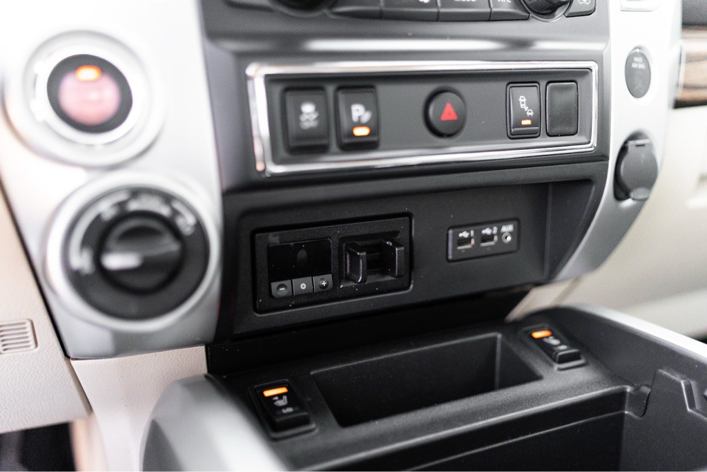 2019 Nissan Titan Image 26