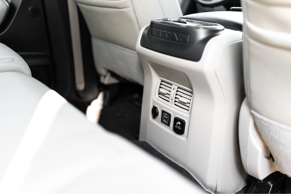 2019 Nissan Titan Image 27