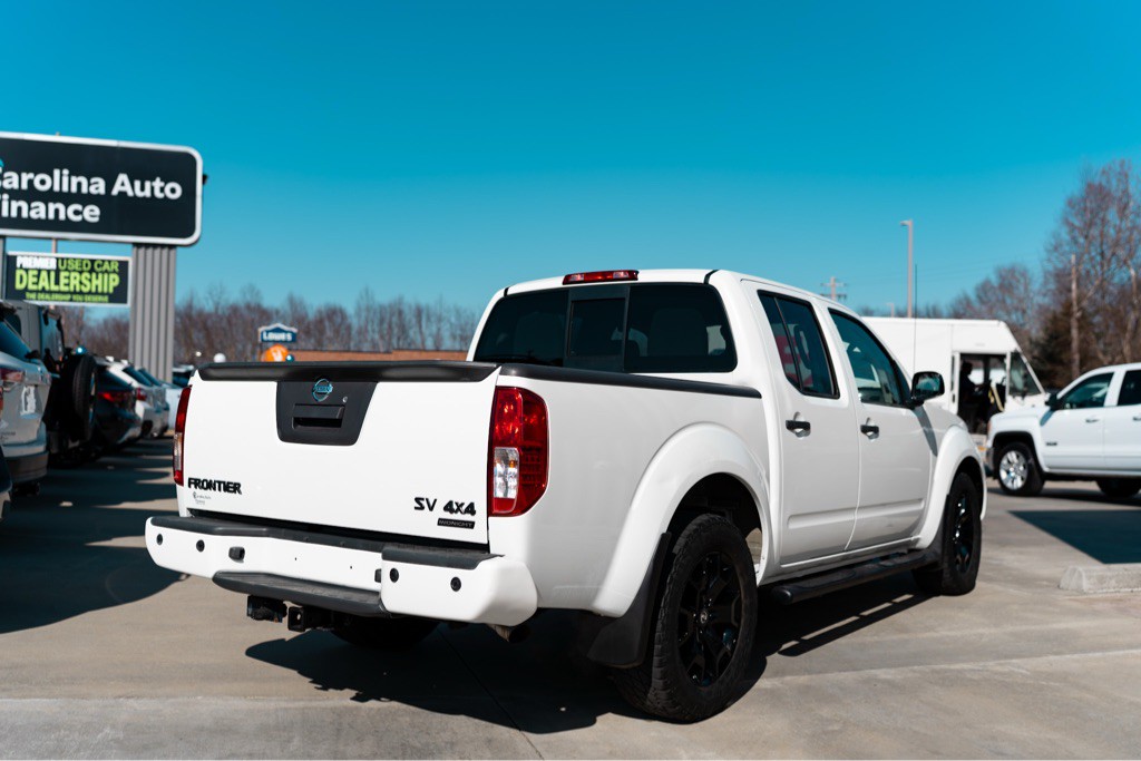 2018 Nissan Frontier Image 5