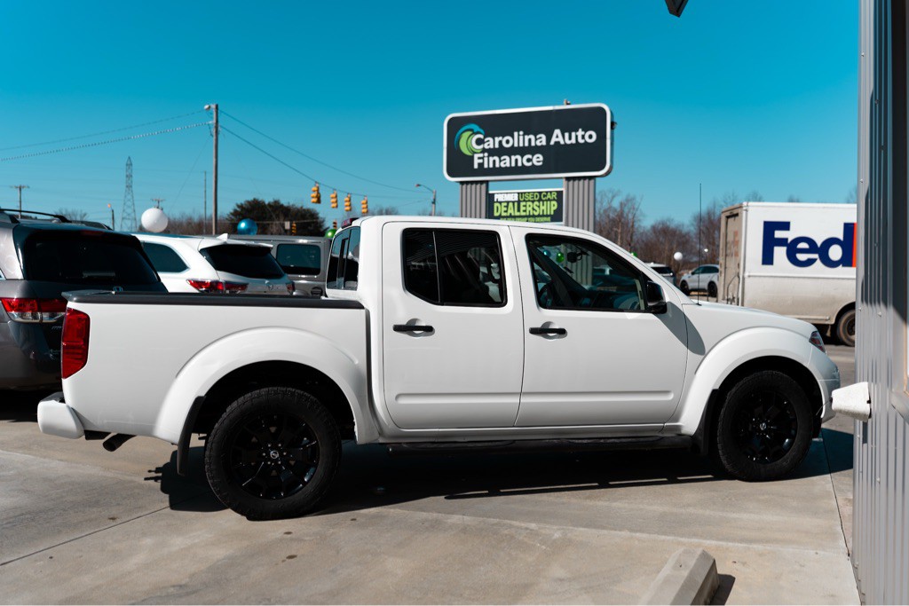 2018 Nissan Frontier Image 6