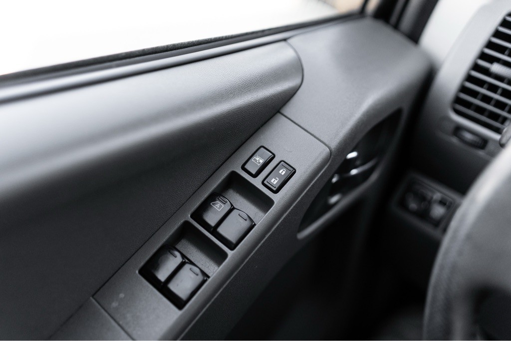 2018 Nissan Frontier Image 17