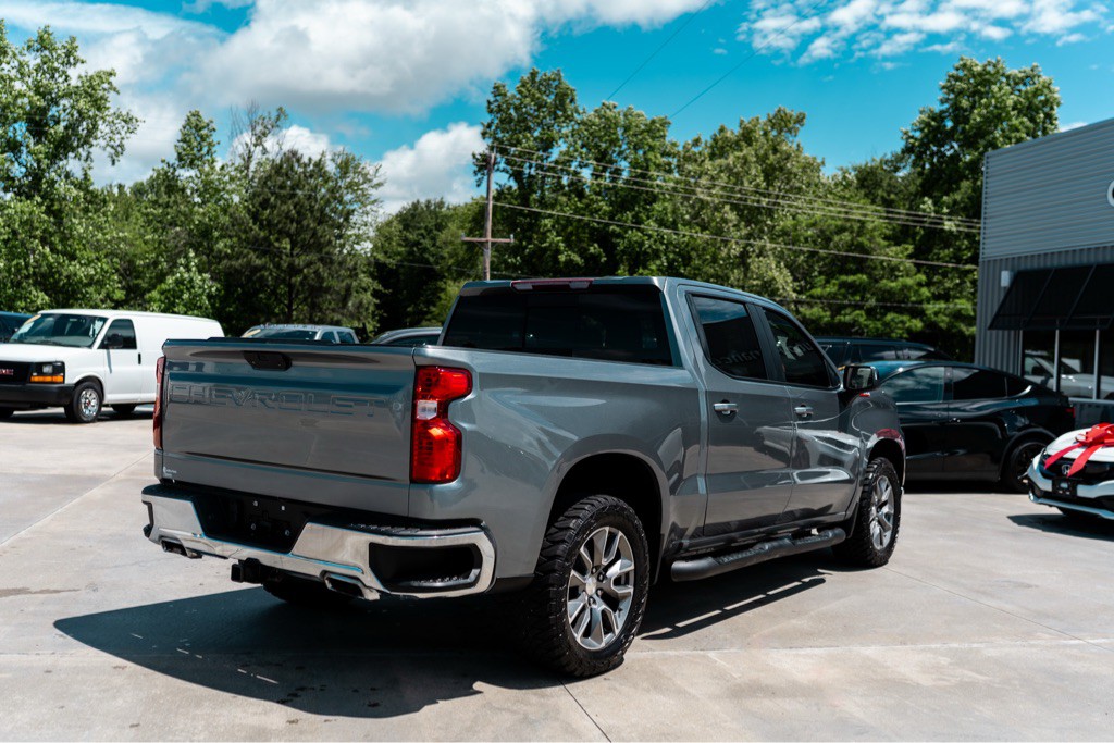 2021 Chevrolet Silverado 1500 Image 3