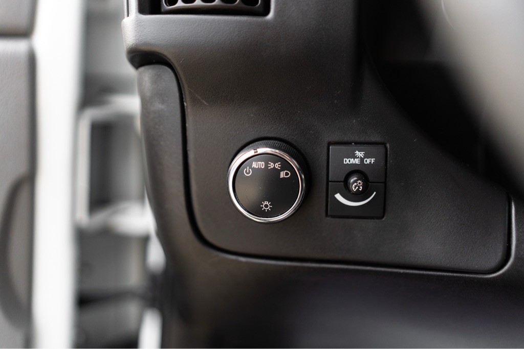 2017 Chevrolet Express Image 10