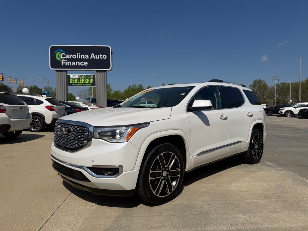 2019 GMC Acadia Image 1