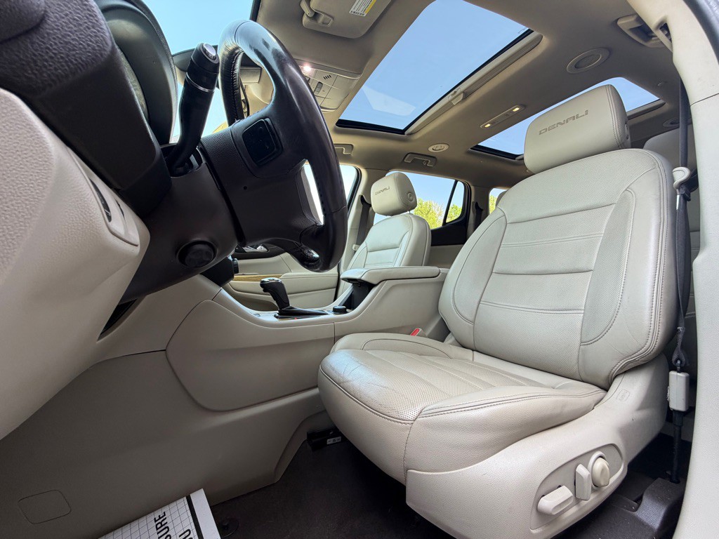 2019 GMC Acadia Image 7