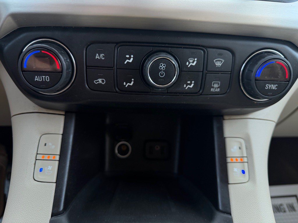 2019 GMC Acadia Image 11