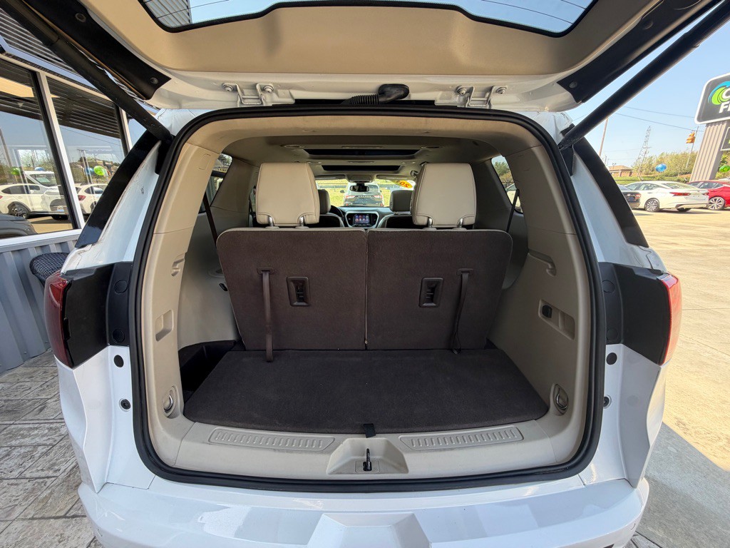 2019 GMC Acadia Image 19