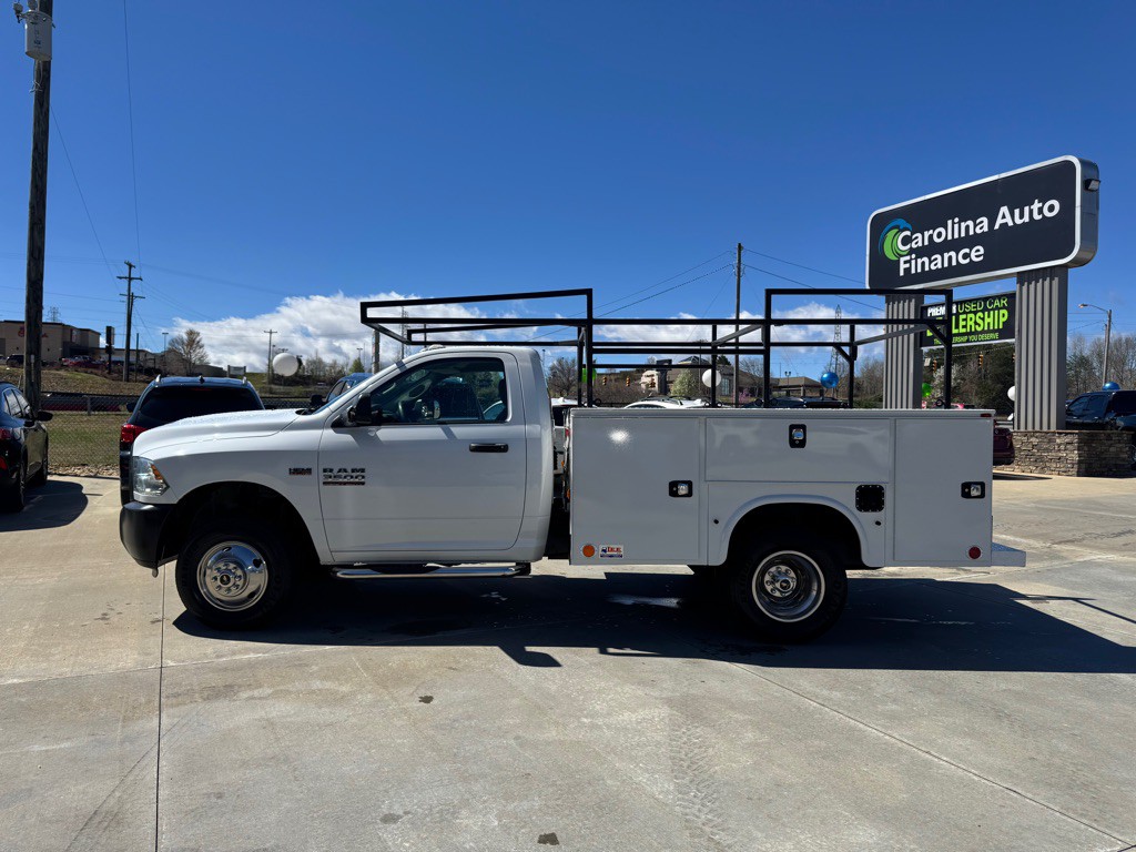 2018 RAM 3500 Image 4
