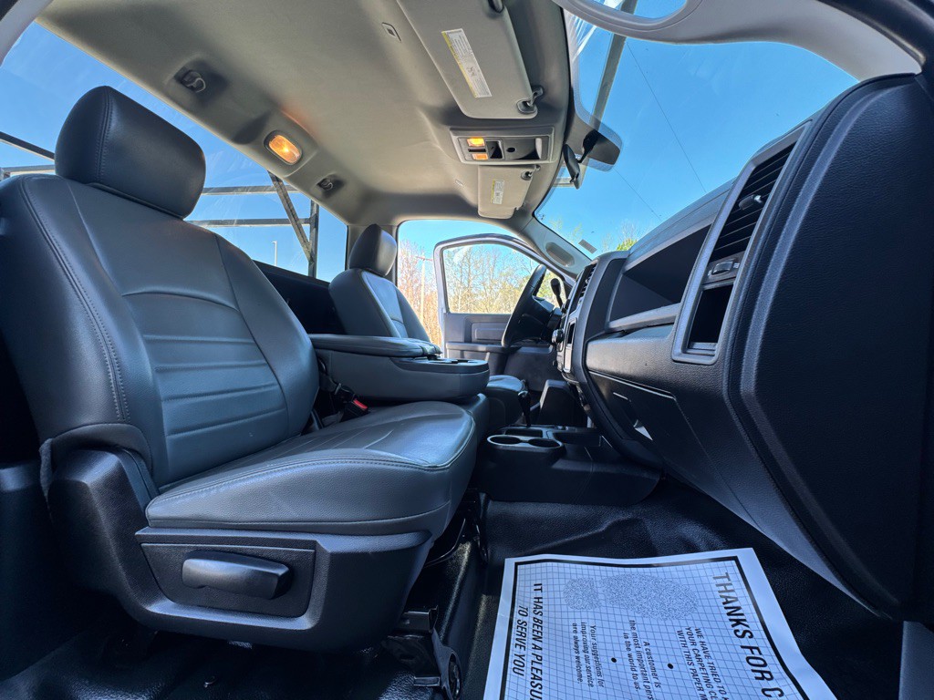 2018 RAM 3500 Image 7