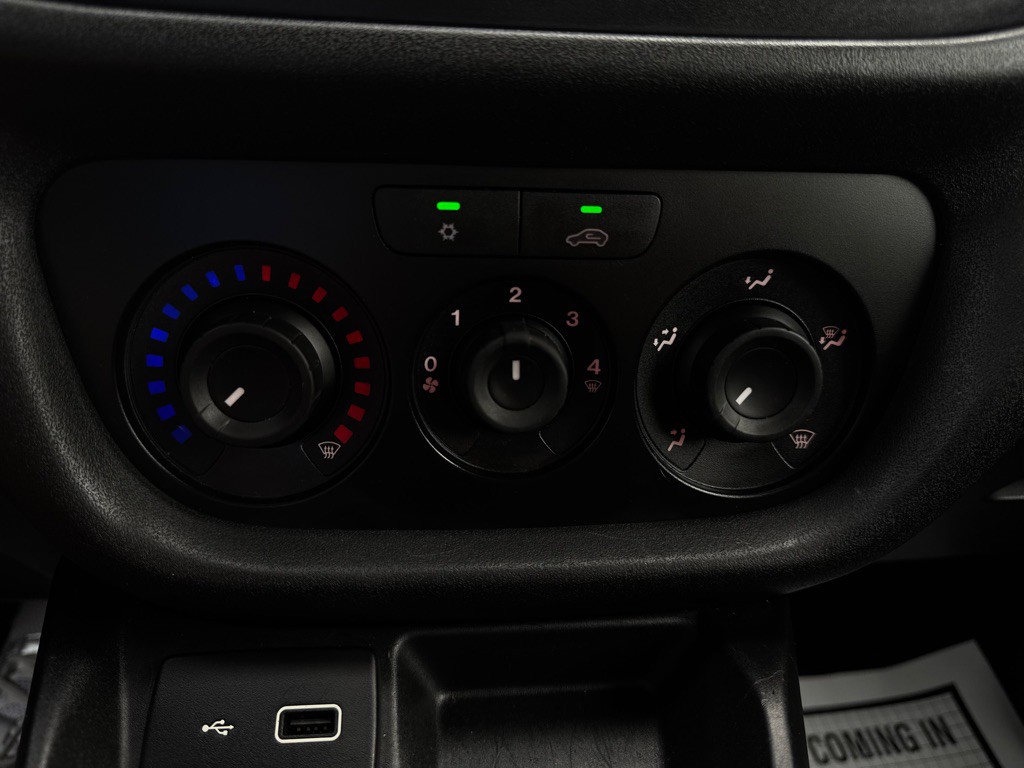 2022 RAM Promaster Image 17