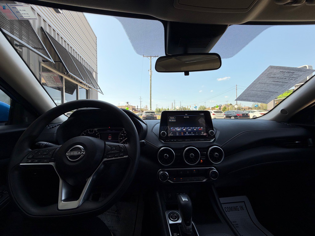 2025 Nissan Sentra Image 9