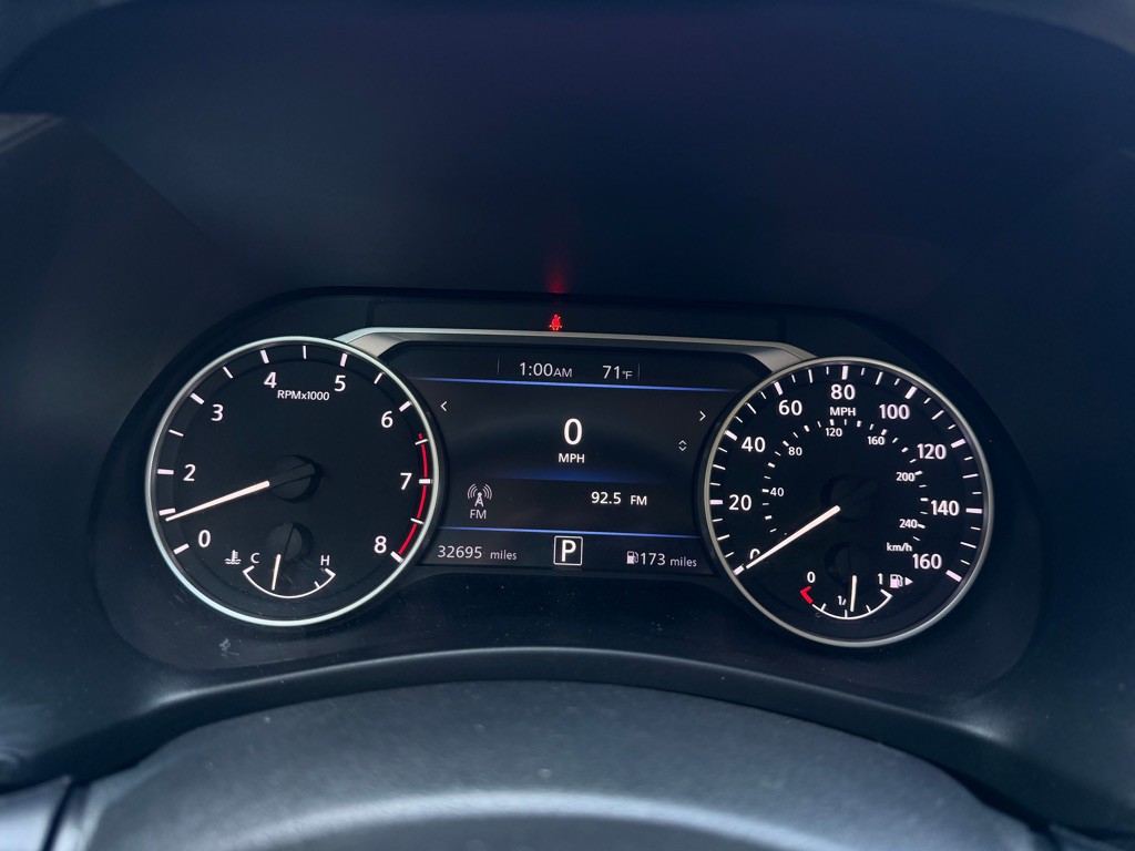 2025 Nissan Sentra Image 12